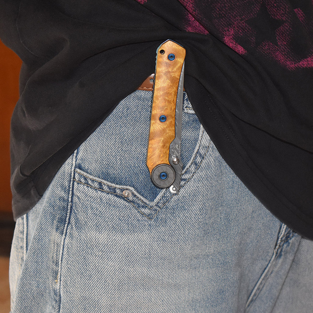 SolarFlame Damascus EDC Folding Knife - VG10 Steel with Golden Phoebe Handle