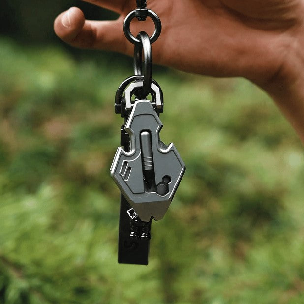 Flounder 2.0 Titanium EDC Pendant - 13-in-1 Multi-Tool Keychain