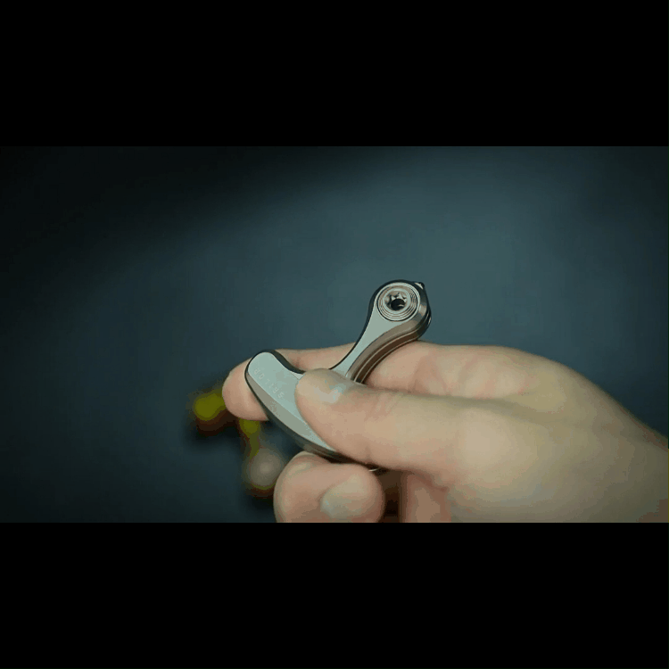 Fidget Slider – KnuckleSnap Metal EDC Stress Relief Focus Toy Black Silver