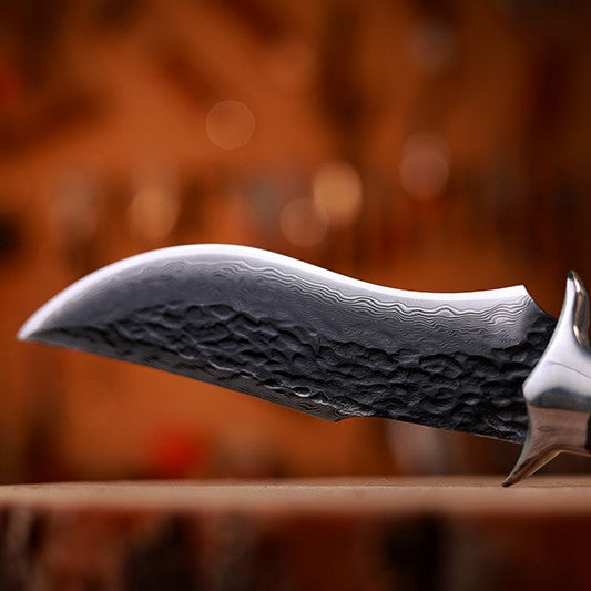Obsidian Fang Damascus Hunting Knife - 105-Layer VG10 & Ebony Handle