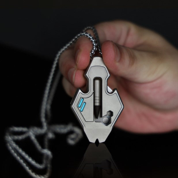 Flounder 2.0 Titanium EDC Pendant - 13-in-1 Multi-Tool Keychain