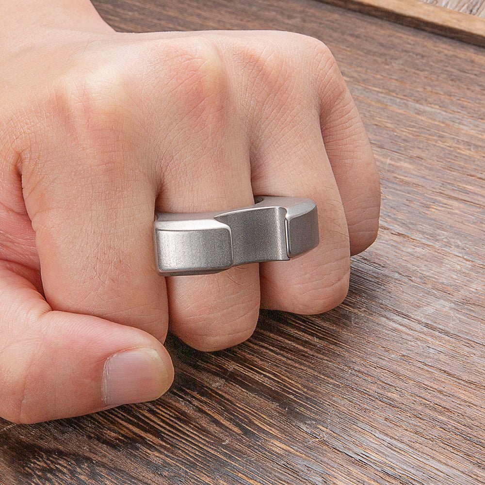 2024 New TC21 Titanium Bottle Opener Knuck