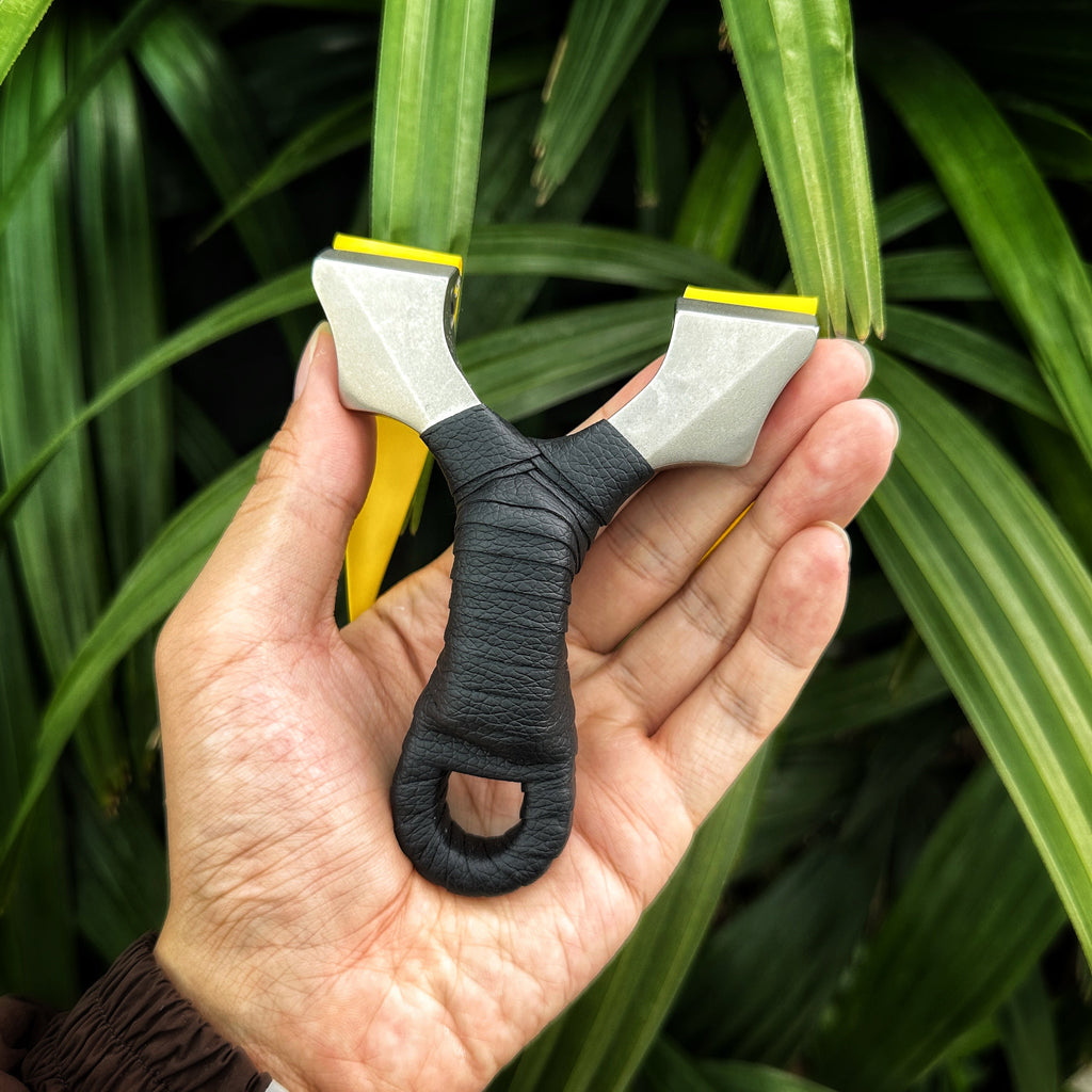 Hunting Slingshot – Stainless Steel Lightweight Wrist Rocket for Target Practice