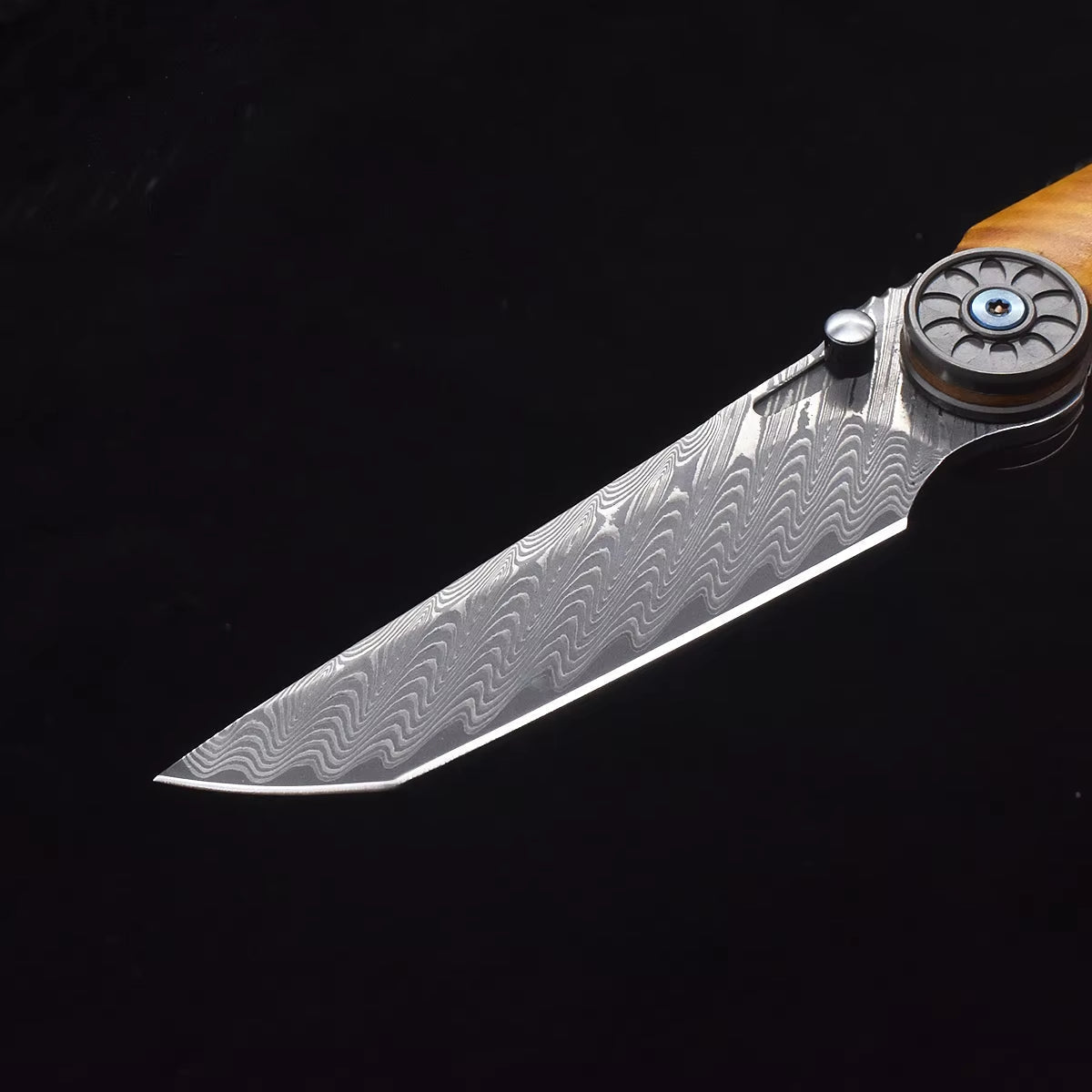SolarFlame Damascus EDC Folding Knife - VG10 Steel with Golden Phoebe Handle