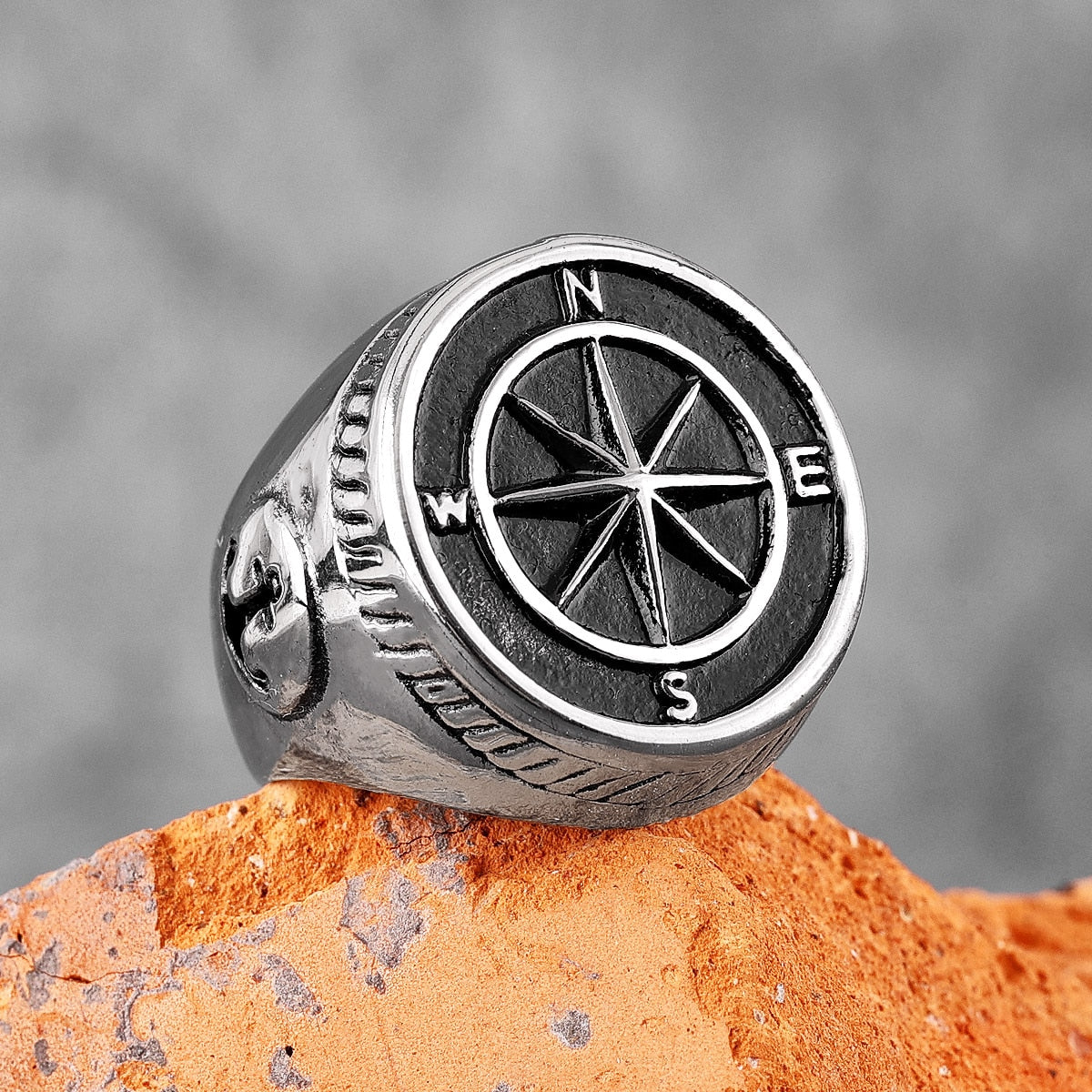 Anchor Ring – Navigator Compass Sailor Punk Hip Hop Statement Ring