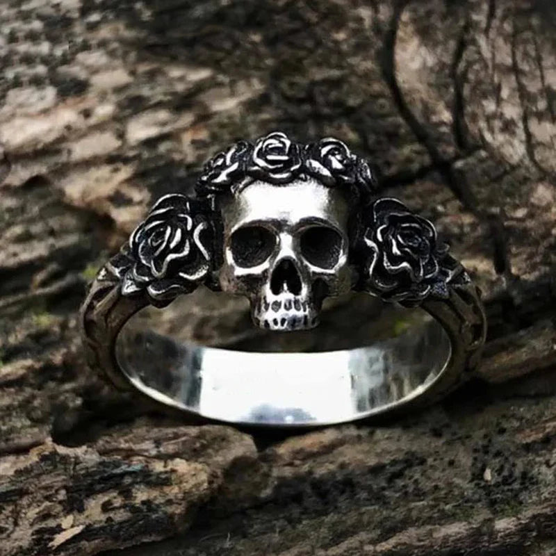 Skull Ring – Thorned Rose Gothic Celtic Punk Biker Statement