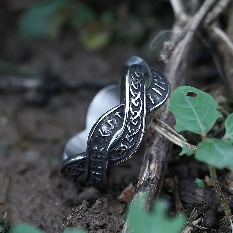Viking Rune Ring 316L Stainless Steel – Intertwined Odin Norse Gothic Band