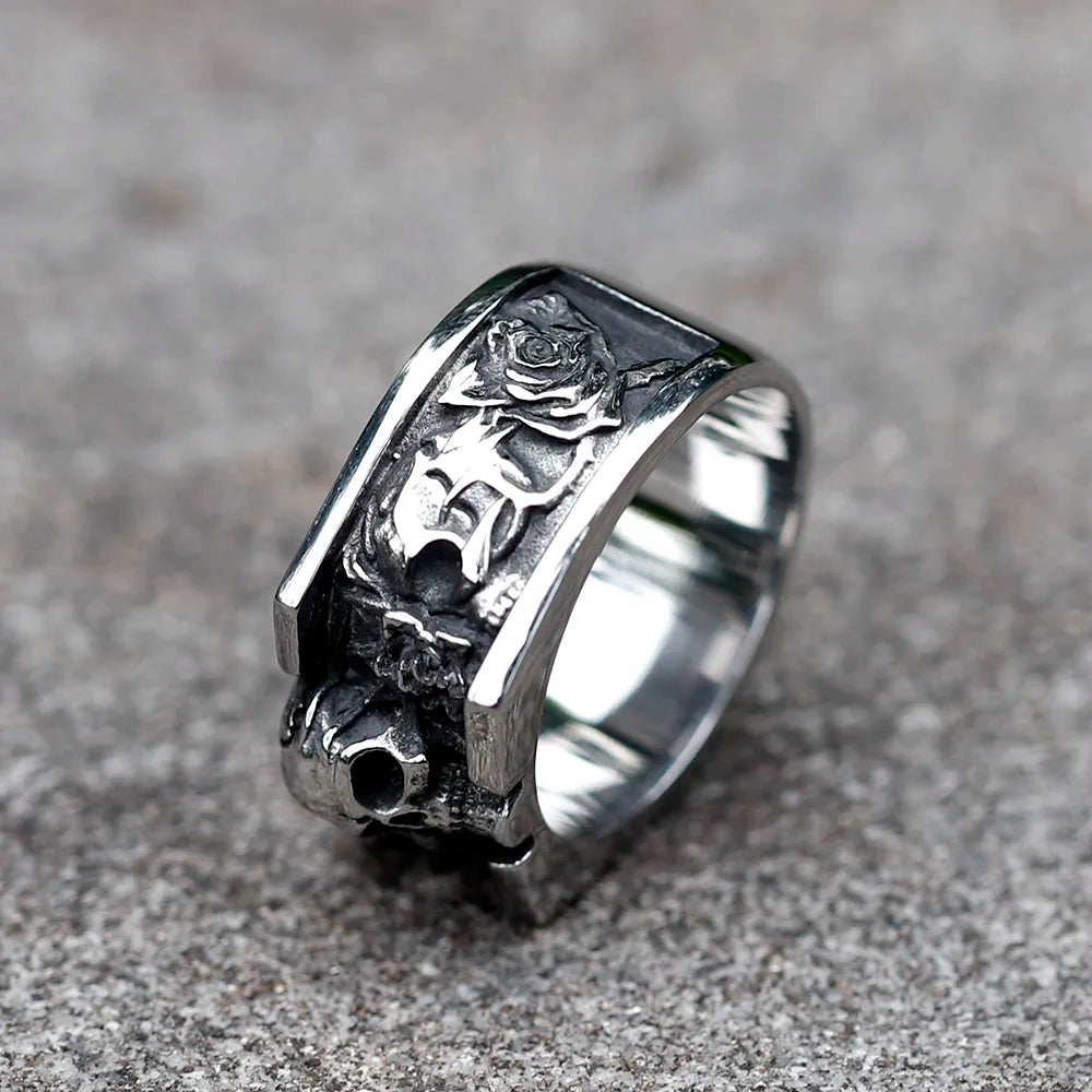 Gothic Ring – Skull and Roses Punk Vintage Dark Statement