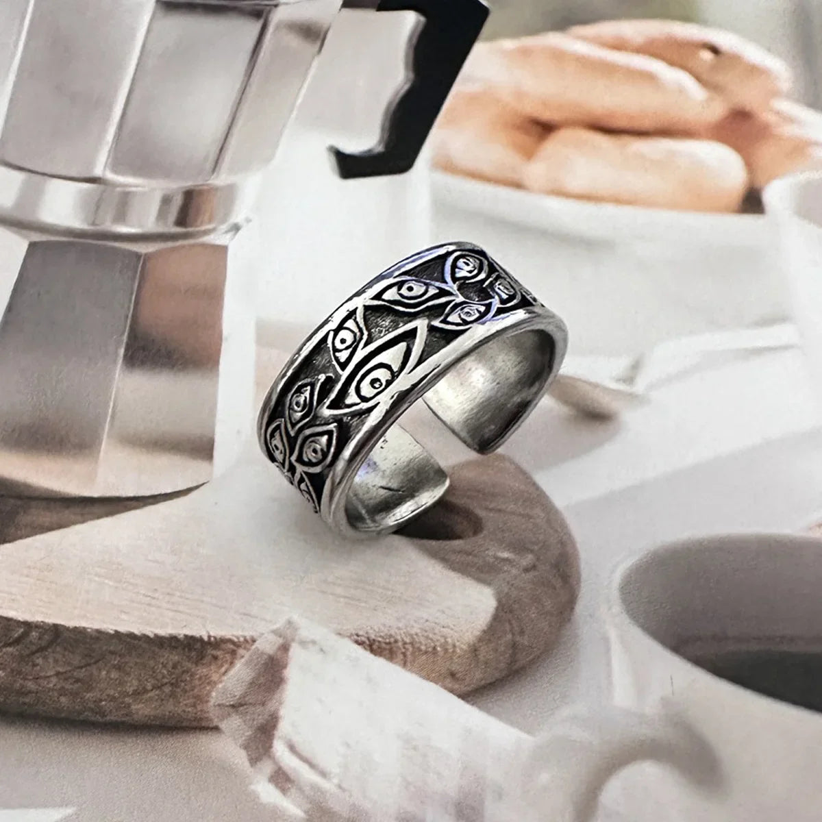 Evil Eye Ring – Devil Gothic Punk Vintage Retro Statement