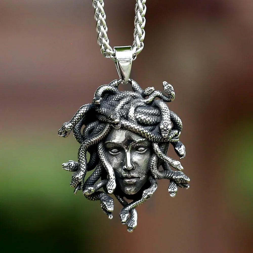 Medusa Necklace – Gorgon Pendant Spiga Chain Gothic Punk Statement