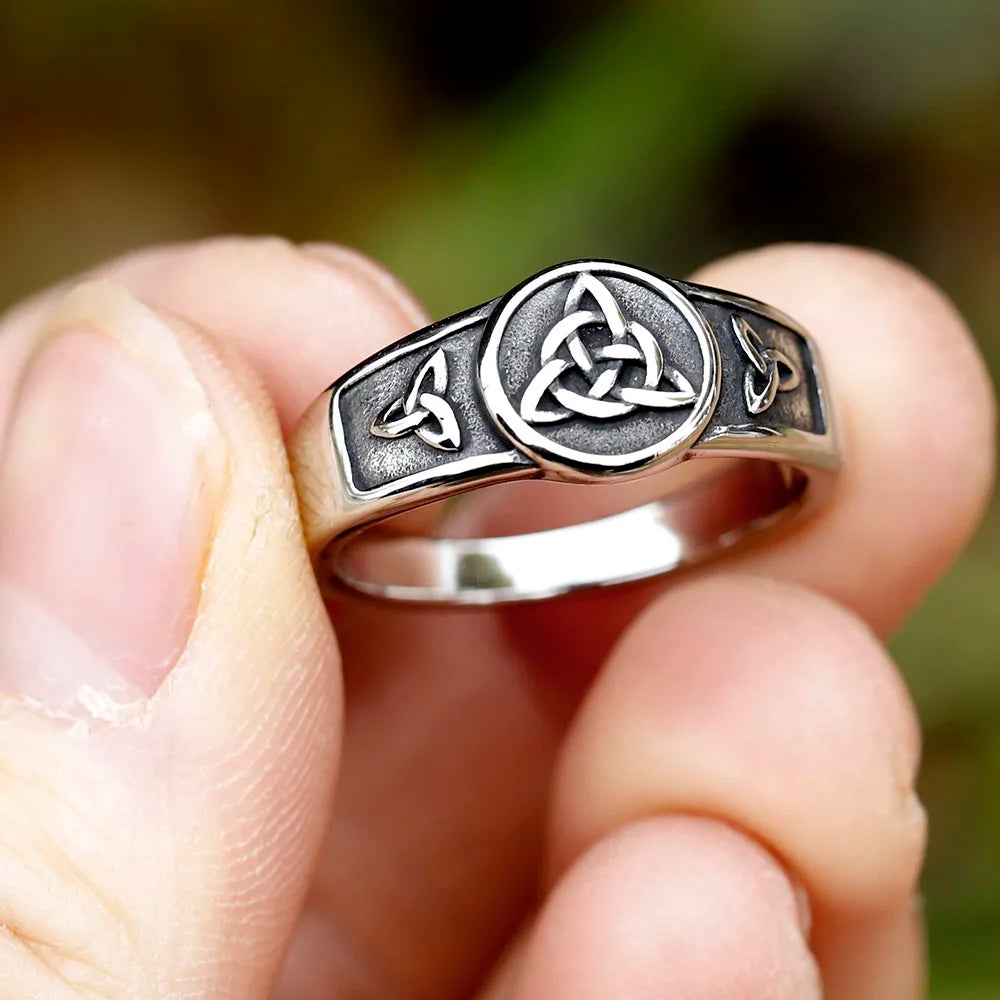Celtic Ring – Enchanted Witch Knot 316L Stainless Steel Wiccan Gothic Amulet Ring for Men Women