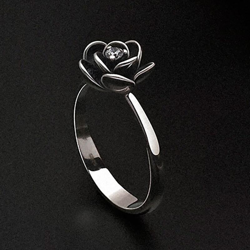 Punk Ring – Black Dahlia Flower Zirconia Gothic Dark Floral Statement Ring