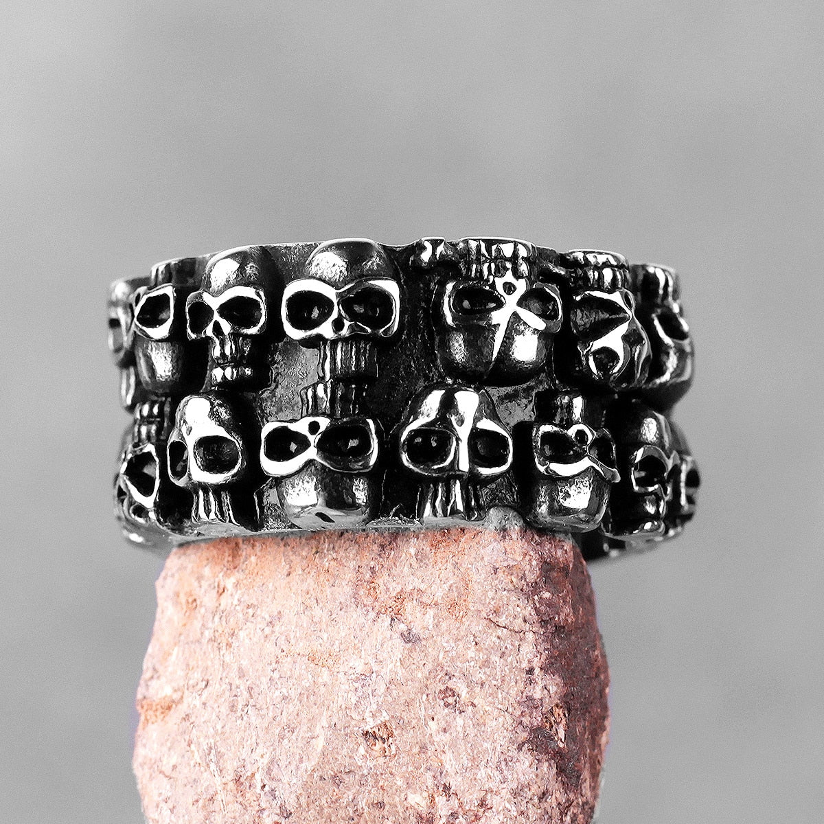 Skull Rings for Men – Multiple Skull Carving Gothic Punk Biker Ring
