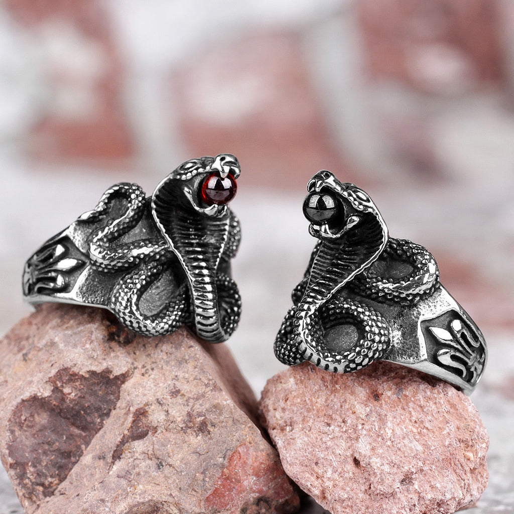 Snake Ring – Cobra Punk Rock Hip Hop Biker Gothic Statement Ring