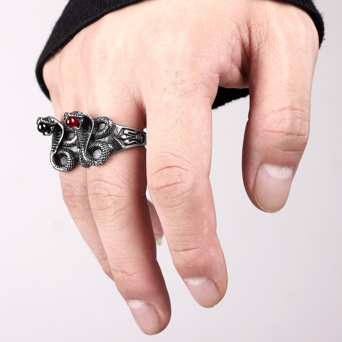 Snake Ring – Cobra Punk Rock Hip Hop Biker Gothic Statement Ring