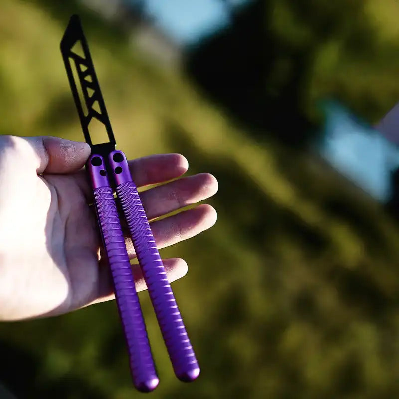 Lightweight Balisong Trainer 93g - Armed Shark Sahara Aluminum Butterfly Knife Flipper