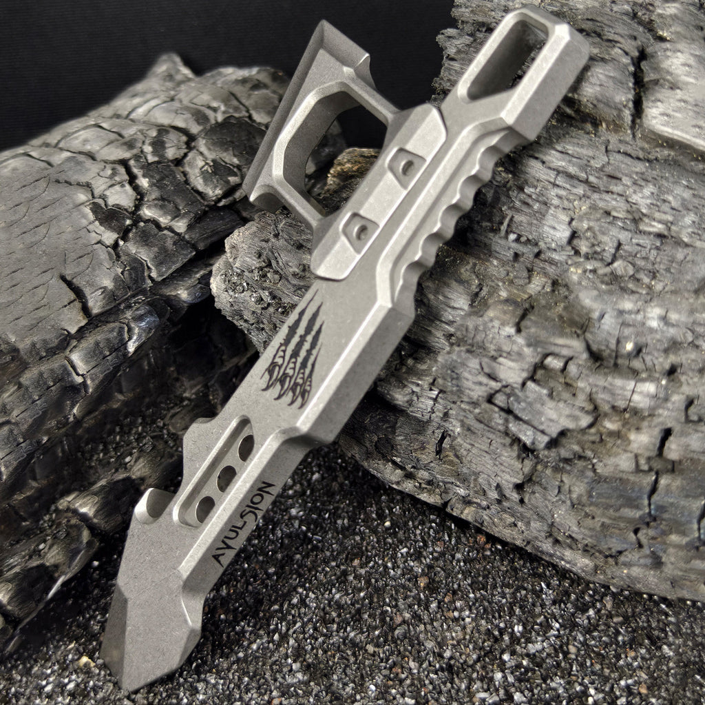 Brass Knuckles Titanium Pry Bar Multi-Function TC4 Self-Defense Bottle Opener EDC Knuckle Duster