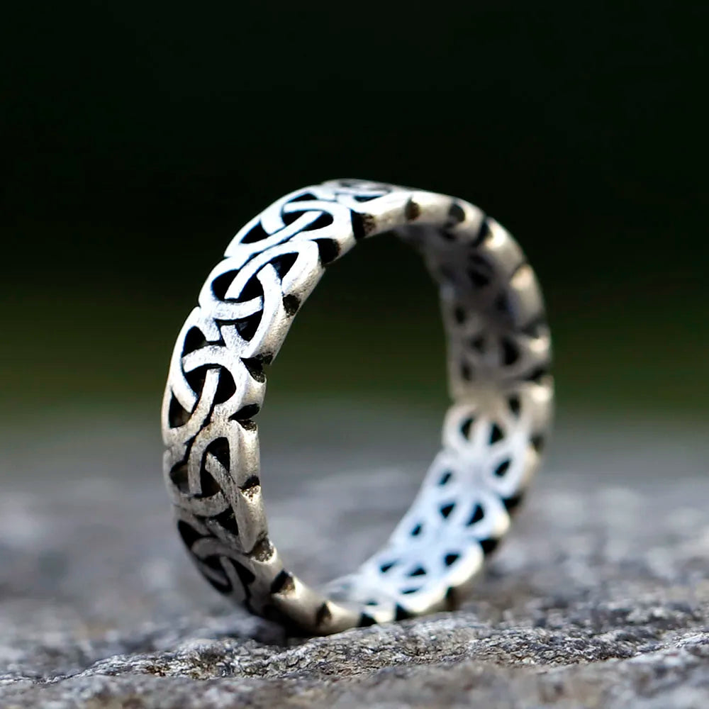 Celtic Knot Ring – Viking Eternity Norse Gothic Band